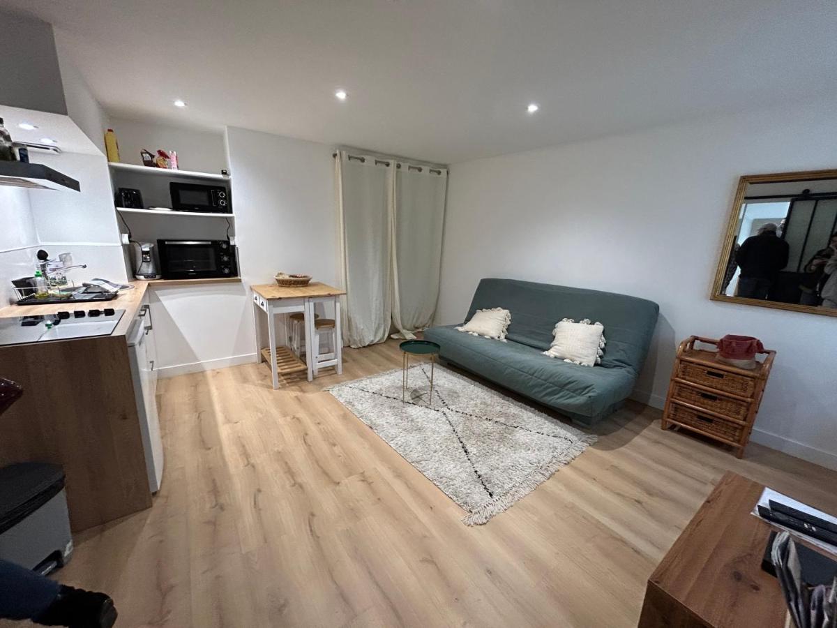 Blue Studio Cosy Et Calme Proche Du Centre Avec Tv Et Wifi La Rochelle  Zewnętrze zdjęcie